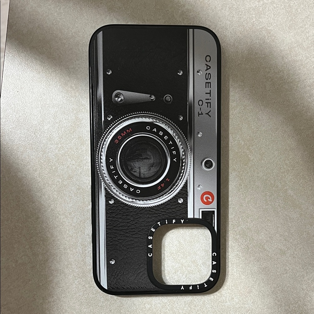 Casetify “vintage camera” iPhone 16 max case